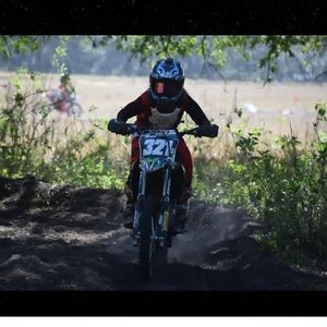 Meet your Posher, Zoee